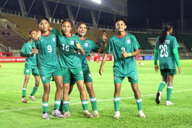 Bangladesh relaxed on the verge of history