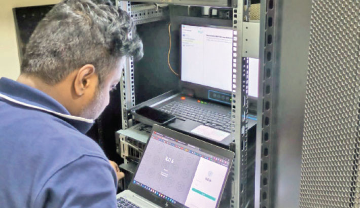 brings storage solutions for small and medium-sized businesses