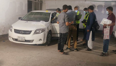 2 bodies recovered from car at Sirajul Islam Medical College parking lot