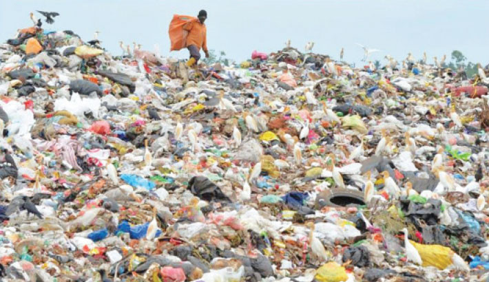 Deadline looms as nations remain divided on global plastic pollution treaty
