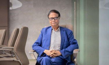Bank mergers will happen indeed: Governor