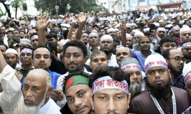 Teachers of MPO-listed institutions give govt a month to meet demands