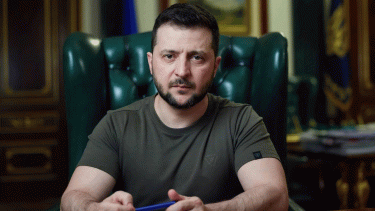 Zelensky in London to meet PM ahead of US-Russia summit