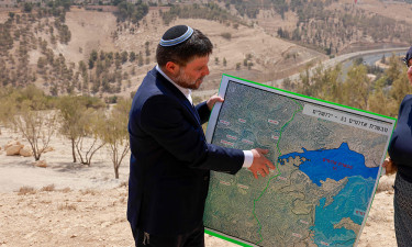 Israeli minister backs plans to build 3,400 homes in West Bank