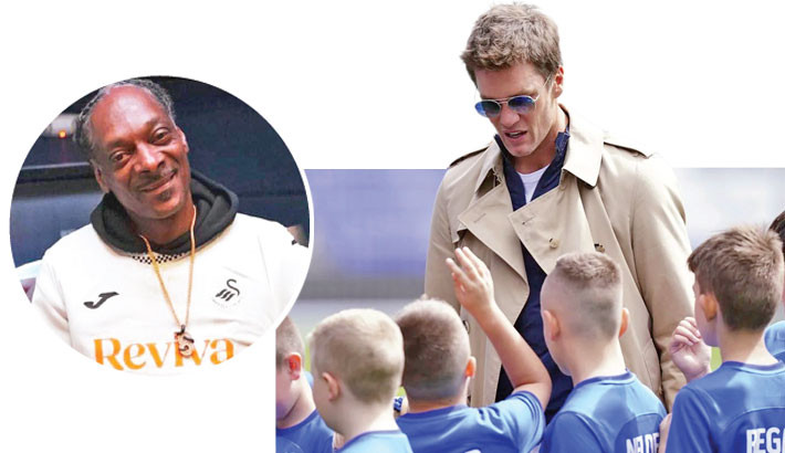 Stars flock to English second-tier clubs