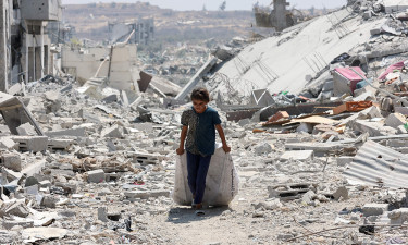 Gaza death toll rises to 61,827