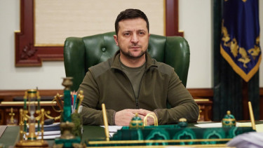 Zelensky says will meet Trump in Washington Monday