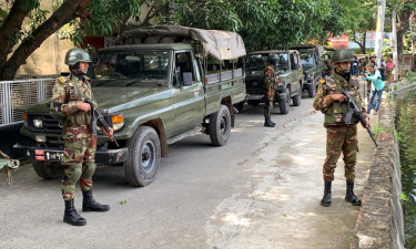 Arms, explosives found in coaching centre, army cordon off house in Rajshahi