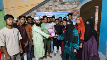 Bashundhara Shuvosangho honours environmental medal winner Mahmudul in Panchagarh