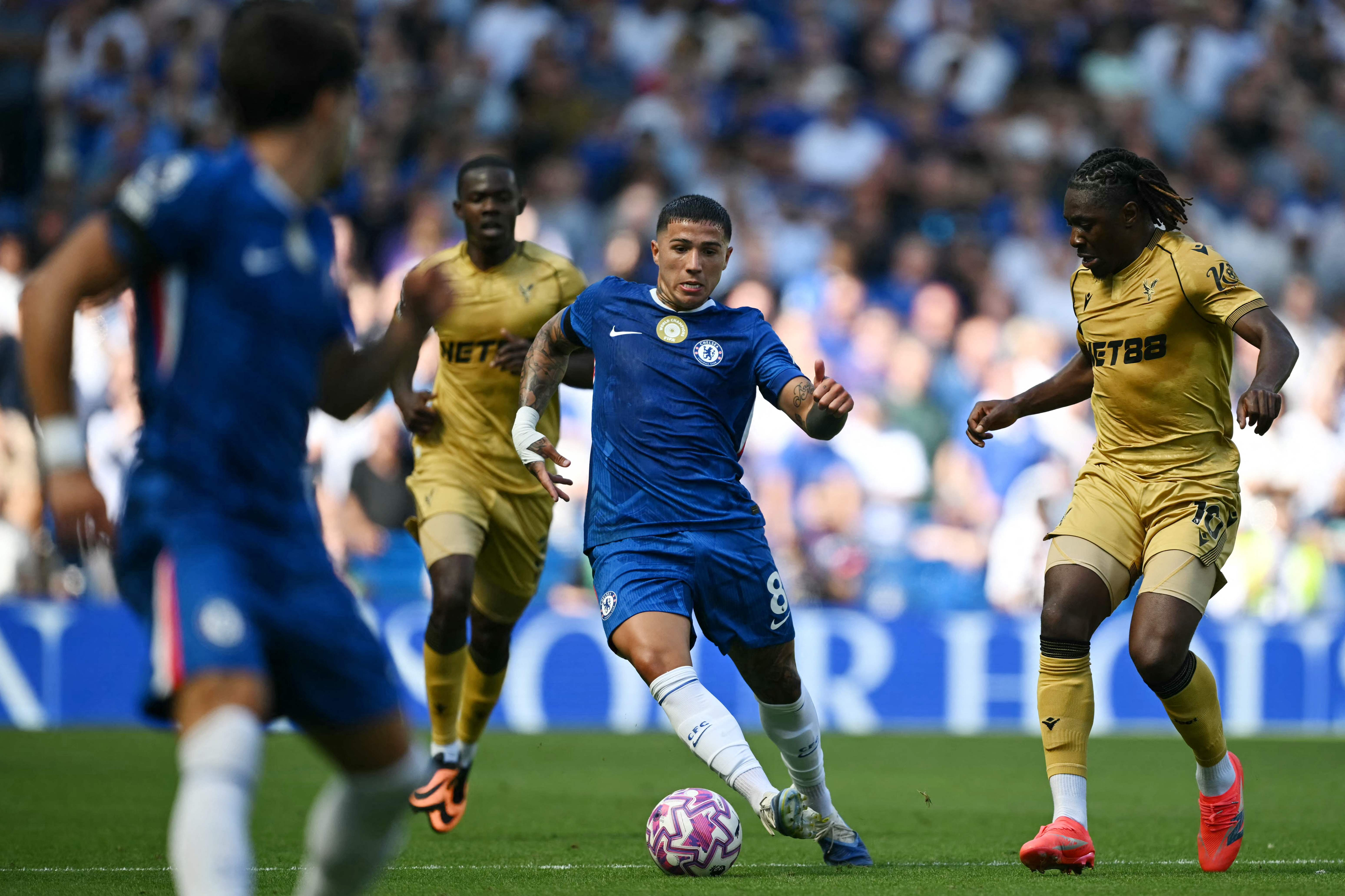 Chelsea draw blank in Palace stalemate