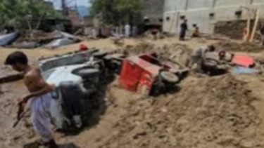 Pakistan expands rescue and relief efforts after floods kill over 200 in a single district