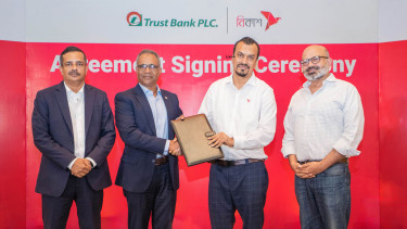 Trust Bank-bKash partner to enhance cashless services