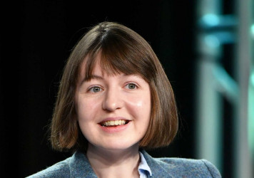 Irish celebrity novelist to support UK’s banned pro-Palestine group