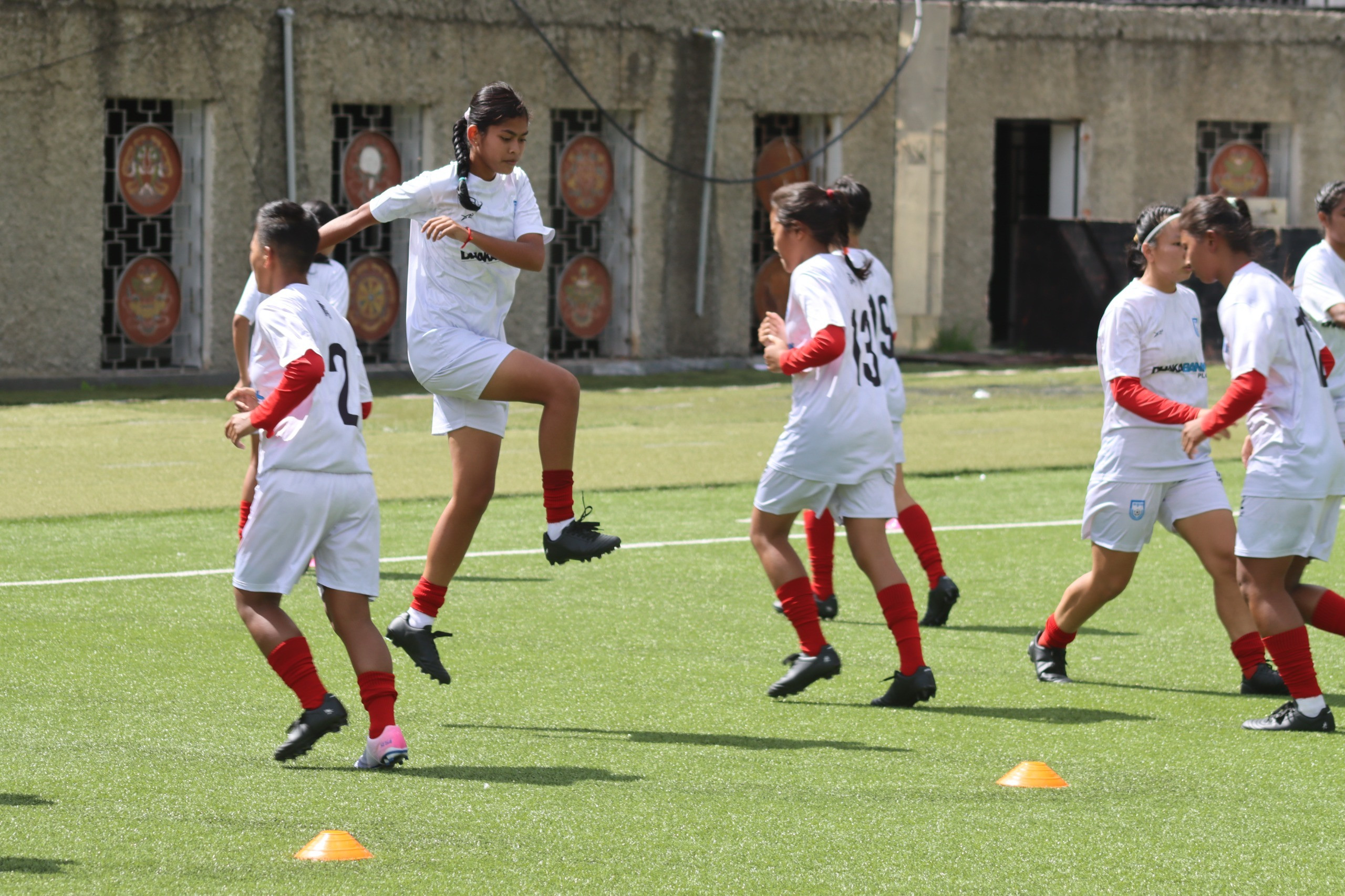 U-17 women get first training session at SAFF match ground