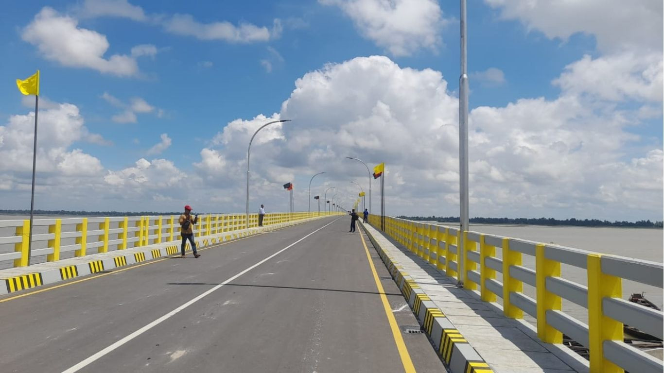 Maulana Bhashani Bridge over Teesta opens to traffic