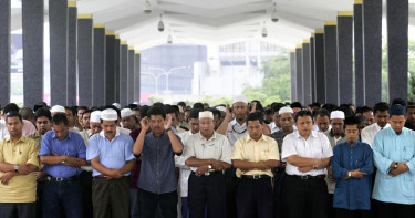 Malaysian state to jail Muslims missing Friday prayers