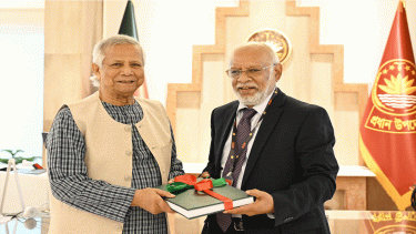 Committee submits 2nd review report on deprived retired officials’ applications to CA