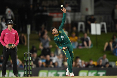 Maharaj reclaims top spot of ODI bowlers rankings