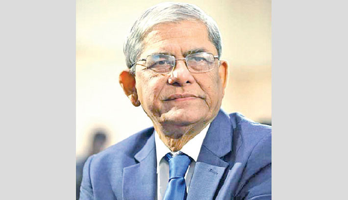 Mirza Fakhrul returns home from hospital after treatment