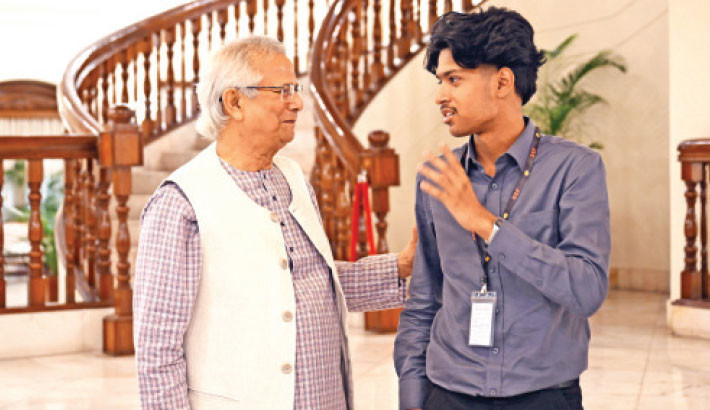 CA Yunus hands over Purbachal plot deed to son of Sagar-Runi