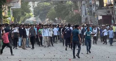 Dhaka College, City College students clash