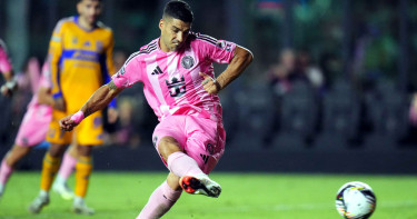 Suarez fills Messi void as Inter Miami beat Tigres 2-1