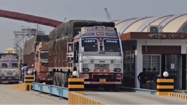Rice import from India resumes at Benapole land port after four months