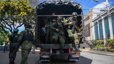 Police officer death toll rises to 12 in Colombia guerilla attack