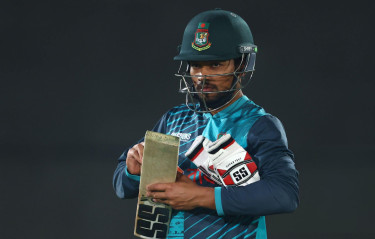 Selectors clear on Shanto’s comeback, Naim told to improve