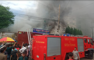 Fire breaks out at sea beach bar and restaurant in Chattogram