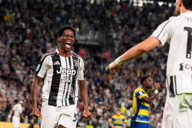 David scores on Serie A debut as Juventus wins