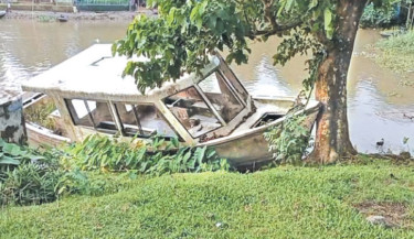 Water ambulances worth Tk2.5cr lie idle in Sunamganj