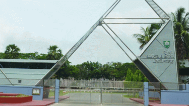 KUET students boycott classes, exams