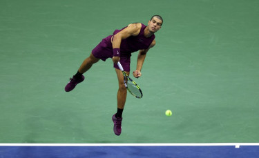 Alcaraz races into third round as Djokovic, Sabalenka advance
