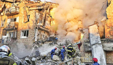 Russia launches major drone, missile attack on Kyiv
