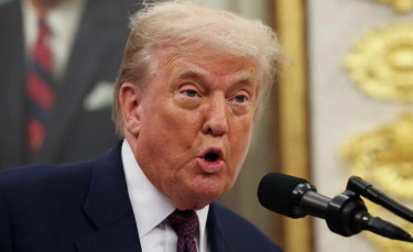 Trump moves to cut more foreign aid, risking shutdown