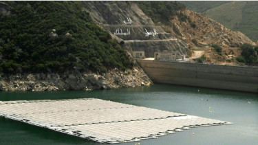 Morocco tests floating solar panels to save water, generate power