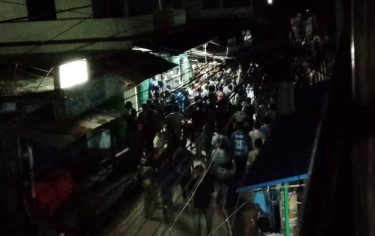 At least 20 injured as CU students clash with locals
