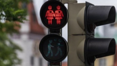 Pilot run of digital signal system begins Saturday on airport corridor