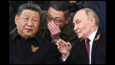 Who are the world leaders attending China's upcoming summit and military parade