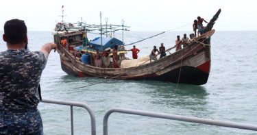 Navy rescues 12 fishermen in Bay of Bengal