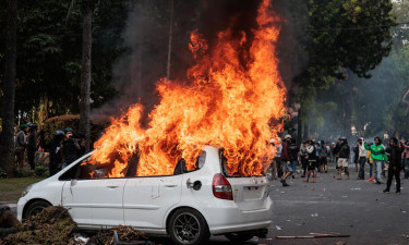 Indonesia tightens security after deadly protests