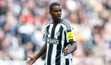 Liverpool agree Isak deal with Newcastle for British record fee