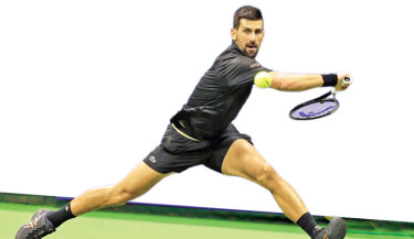 Djokovic improves to 11-0 against Fritz to reach the semis