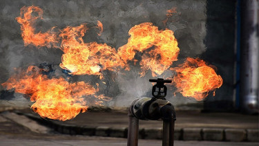 5 of a family burnt in Narayanganj gas line blast
