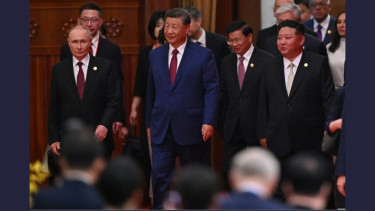 Xi at centre of world stage after days of high-level hobnobbing