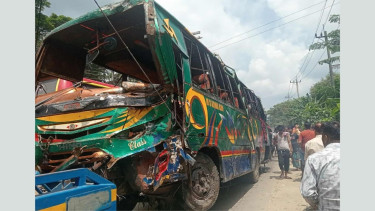 Five killed as bus plunges into roadside canal in Lakshmipur