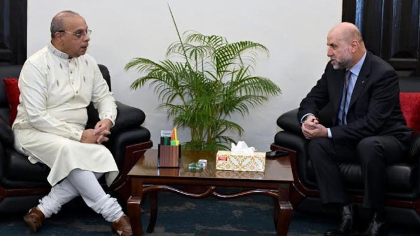 CJ hosts dinner for Palestinian counterpart, discusses judicial cooperation