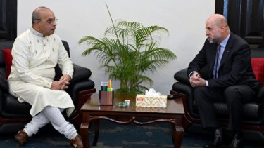 CJ hosts dinner for Palestinian counterpart, discusses judicial cooperation