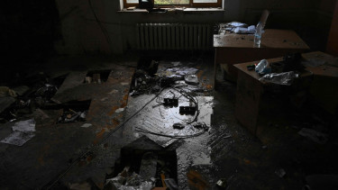 Russian aerial attack kills 21 in Ukrainian village